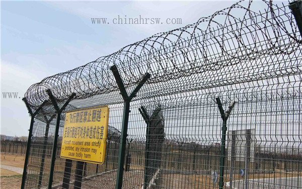 刺繩防護網(wǎng) 刺繩防護網(wǎng)